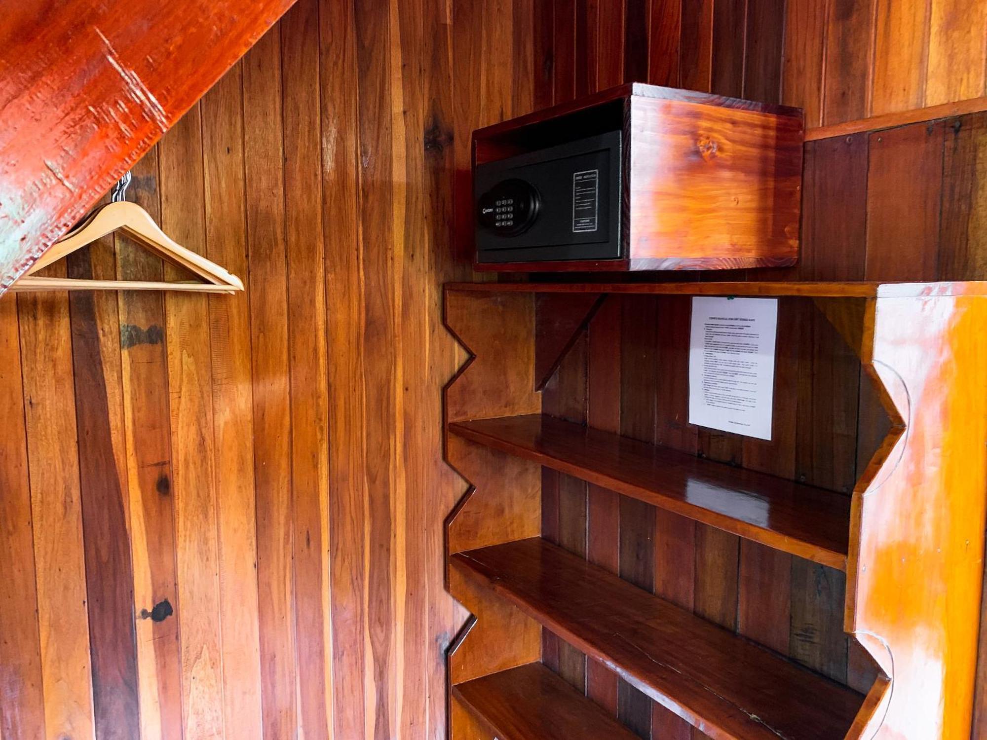 Las Caletas Lodge Drakes Bay Quarto foto